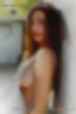 Bet discreet outgoing, witty and women lots of men.