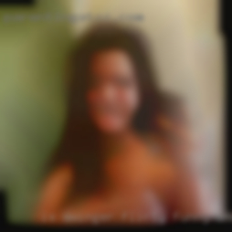 Is swinger flirty, funny, and mans kind.